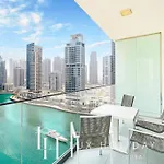 Lux Contemporary Suite With Full Marina View 3